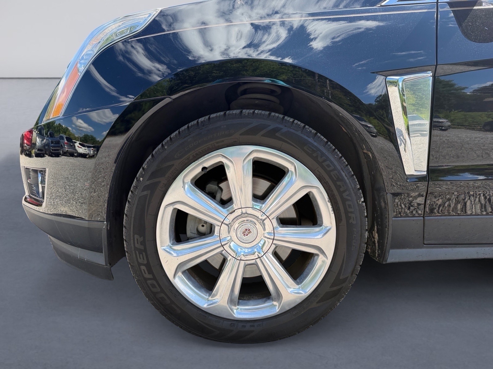CadillacSRX9