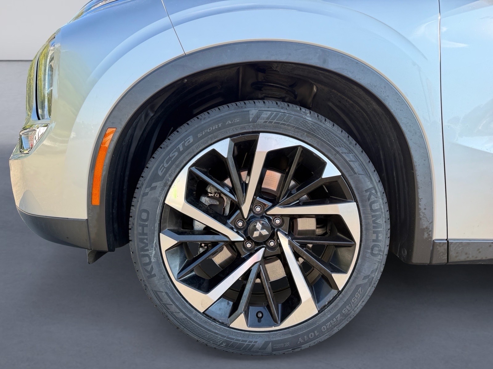 MitsubishiOutlander9