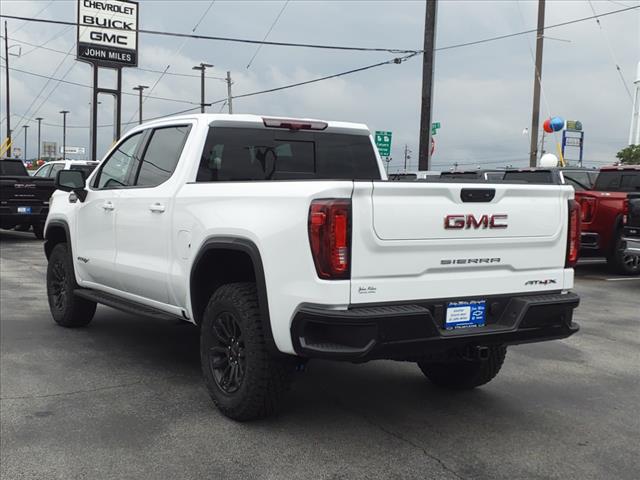 2023 GMC Sierra 1500 AT4X
