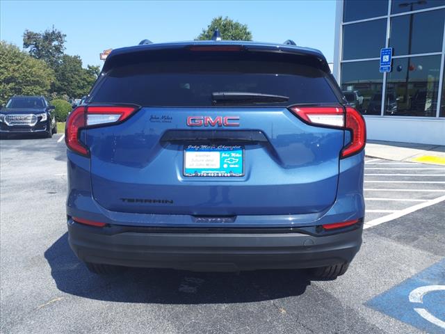 2024 GMC Terrain SLT