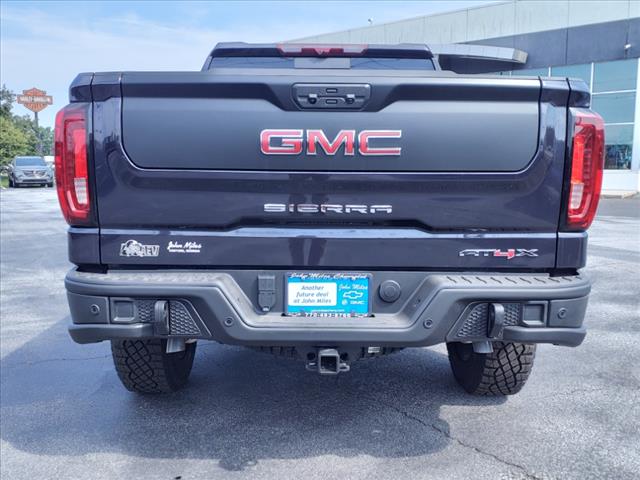 2023 GMC Sierra 1500 AT4X