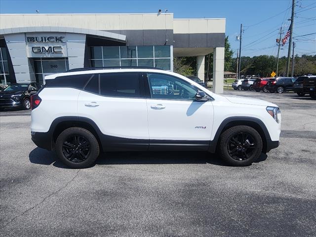 2024 GMC Terrain AT4