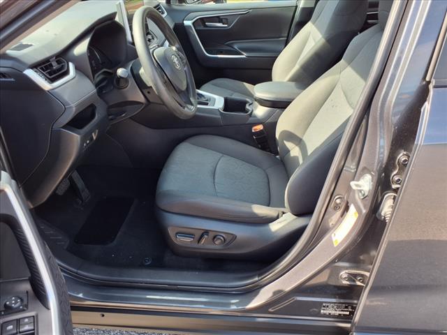 2023 Toyota RAV4 XLE - Photo 10