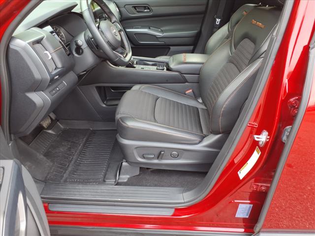 2023 Nissan Pathfinder Rock Creek - Photo 10