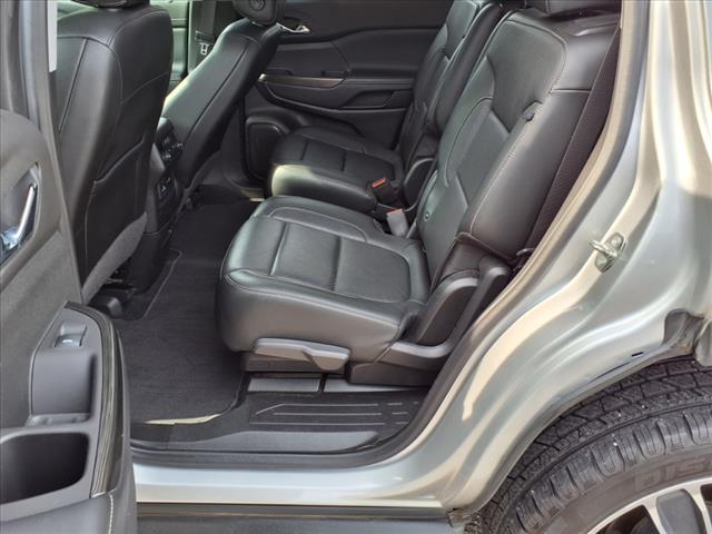 2020 GMC Acadia SLT - Photo 11