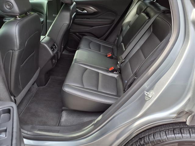 2024 GMC Terrain SLT AWD - Photo 11