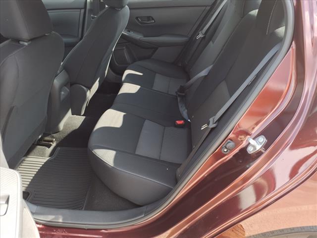 2025 Nissan Sentra SV - Photo 11