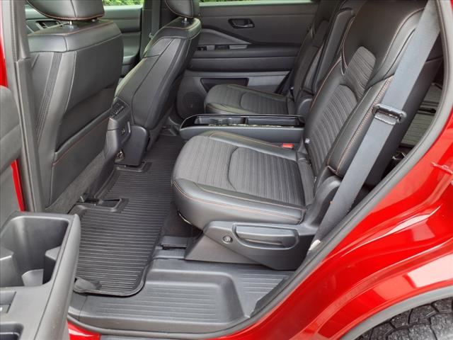 2023 Nissan Pathfinder Rock Creek - Photo 11