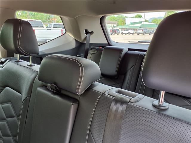 2025 Volkswagen Atlas 2.0T SE w/Technology - Photo 12