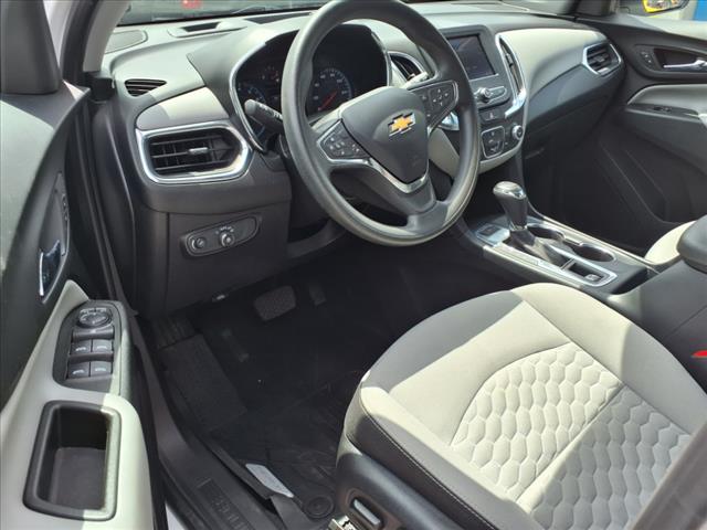 2021 Chevrolet Equinox LS AWD - Photo 13