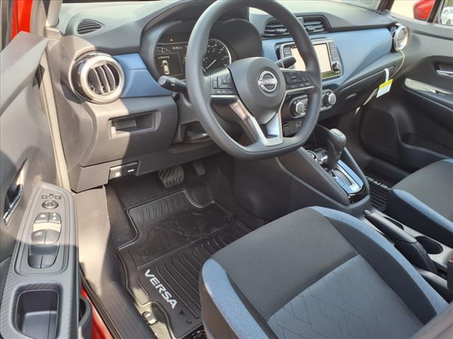 2025 Nissan Versa 1.6 SV - Photo 13