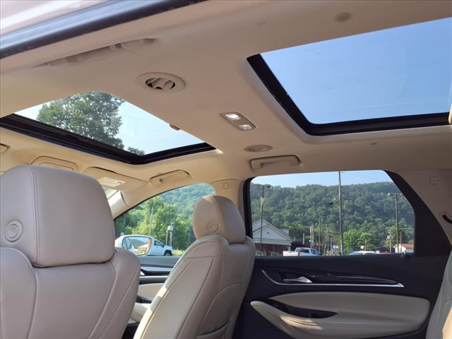 2019 Buick Enclave Essence AWD - Photo 13