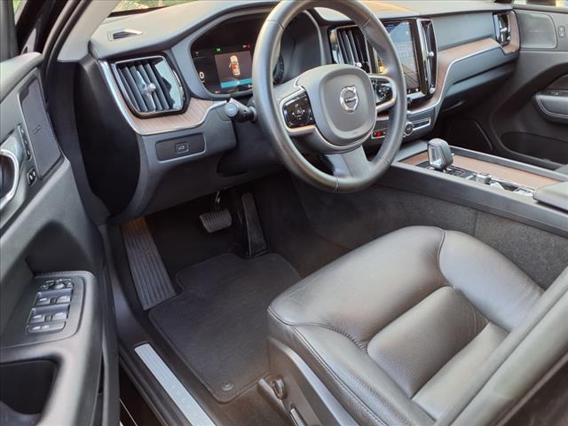2023 Volvo XC60 B5 Plus Dark Theme - Photo 13