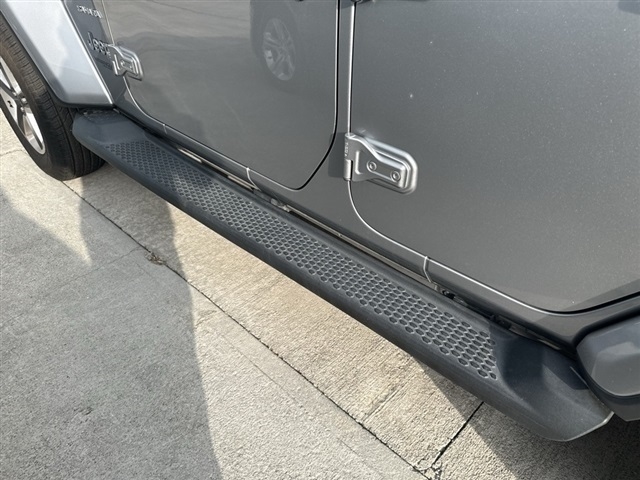 2021 Jeep Wrangler Unlimited Unlimited Sahara - Photo 14