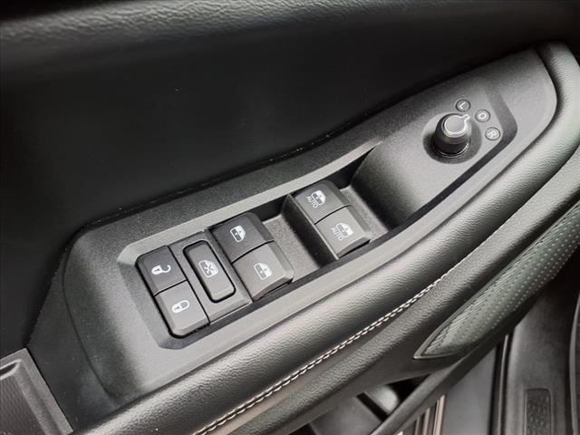 2022 Jeep Grand Cherokee Laredo 4WD - Photo 14