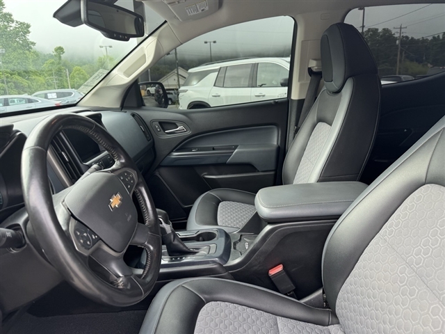 2022 Chevrolet Colorado Z71 - Photo 14