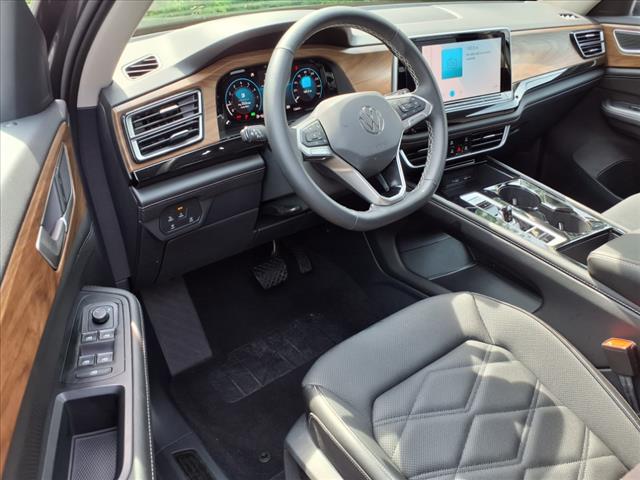 2025 Volkswagen Atlas 2.0T SE w/Technology - Photo 14
