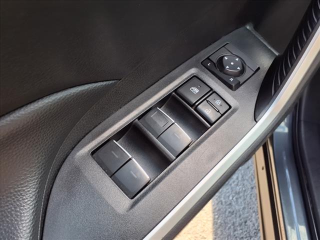 2023 Toyota RAV4 XLE - Photo 14