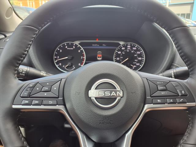2025 Nissan Sentra SV - Photo 14