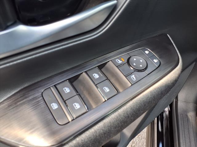 2025 Nissan Kicks SV - Photo 14