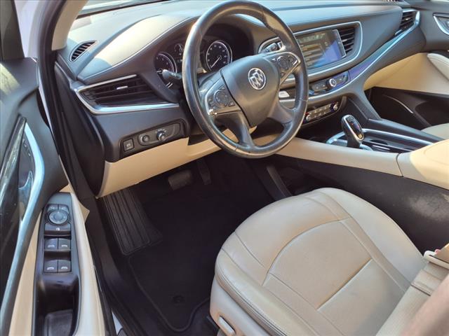 2019 Buick Enclave Essence AWD - Photo 15