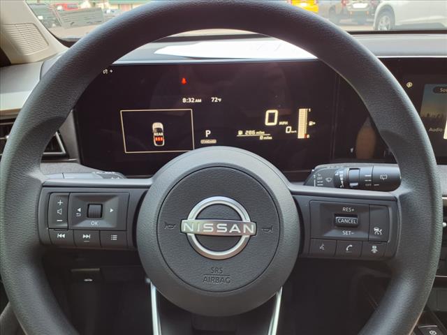 2025 Nissan Kicks SV AWD - Photo 16