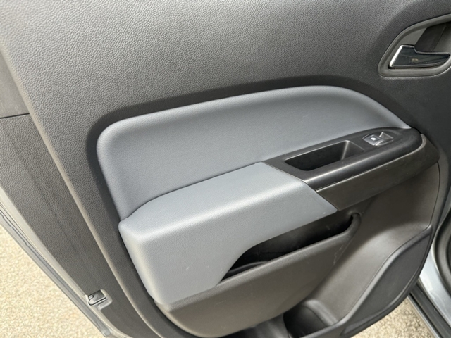 2022 Chevrolet Colorado Z71 - Photo 17