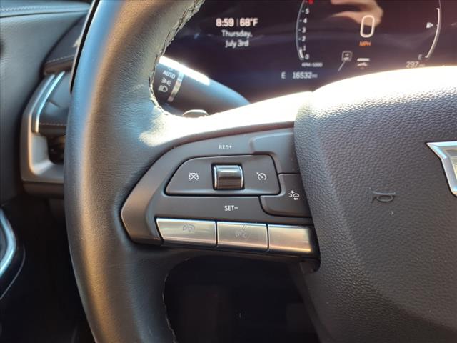 2025 Cadillac XT4 Premium Luxury AWD - Photo 17