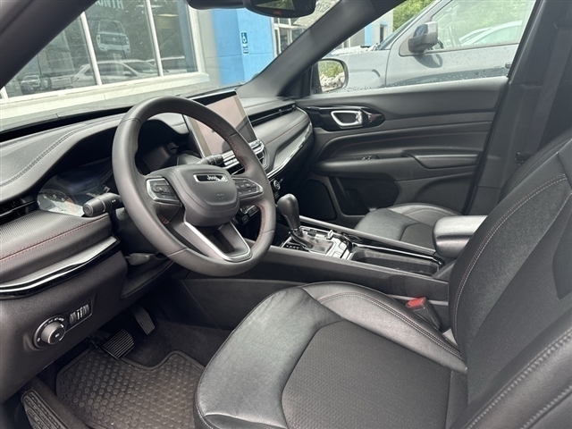 2024 Jeep Compass Trailhawk 4WD - Photo 17