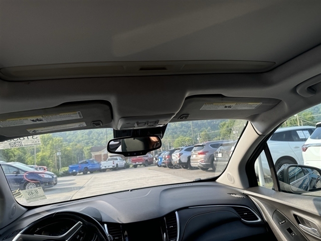2020 Chevrolet Trax Premier - Photo 17