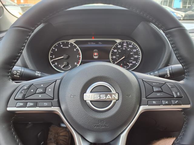 2025 Nissan Sentra SV - Photo 17