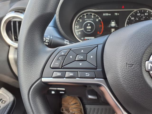 2025 Nissan Versa 1.6 SV - Photo 18