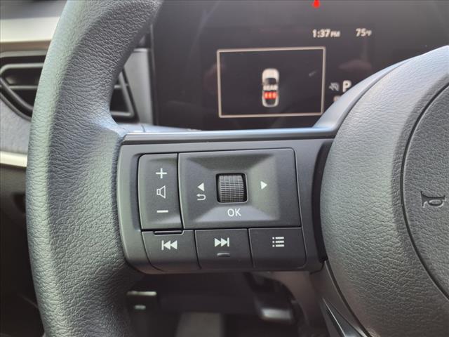 2025 Nissan Kicks SV - Photo 18