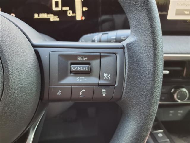 2025 Nissan Kicks SV AWD - Photo 18