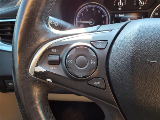 2019 Buick Enclave Essence AWD - Photo 18