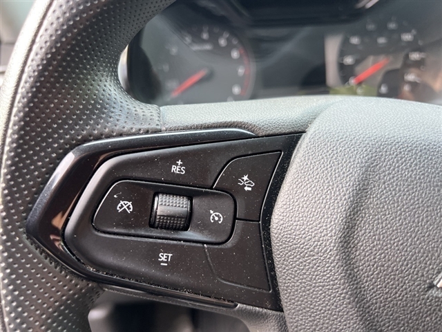2024 Chevrolet Trax LS - Photo 18