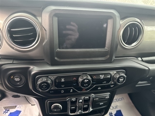 2021 Jeep Wrangler Unlimited Unlimited Sahara - Photo 19