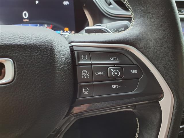 2022 Jeep Grand Cherokee Laredo 4WD - Photo 19