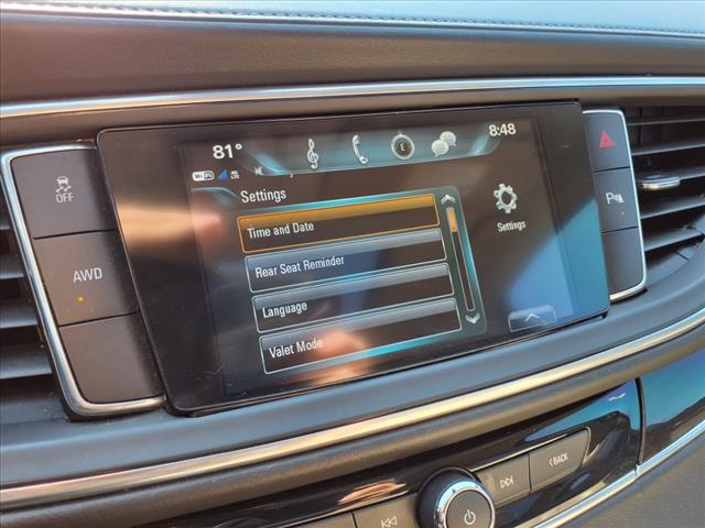 2019 Buick Enclave Essence AWD - Photo 21