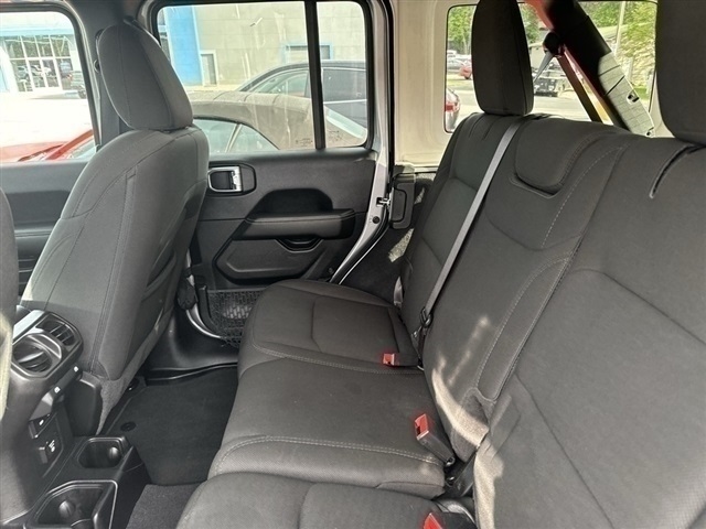 2021 Jeep Wrangler Unlimited Unlimited Sahara - Photo 22