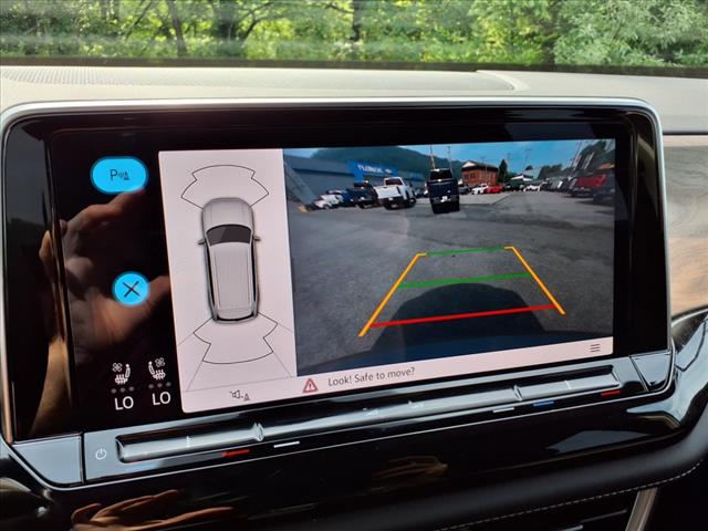 2025 Volkswagen Atlas 2.0T SE w/Technology - Photo 22