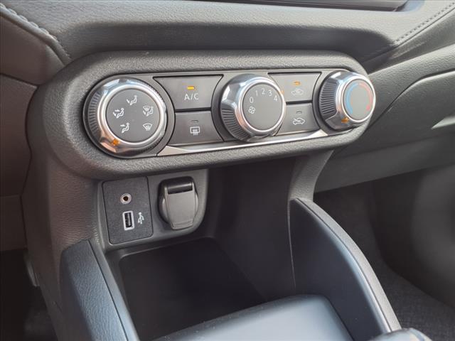 2025 Nissan Versa 1.6 S - Photo 23