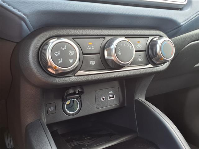 2025 Nissan Versa 1.6 SV - Photo 23