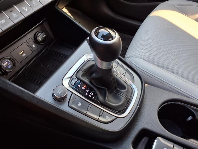 2022 Hyundai KONA Limited - Photo 23