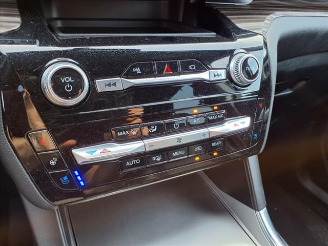 2023 Ford Explorer Limited 3RD ROW - Photo 24