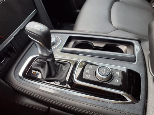 2023 Nissan Armada SV 4WD - Photo 24