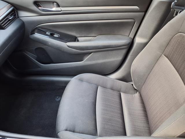 2023 Nissan Altima 2.5 SV - Photo 25
