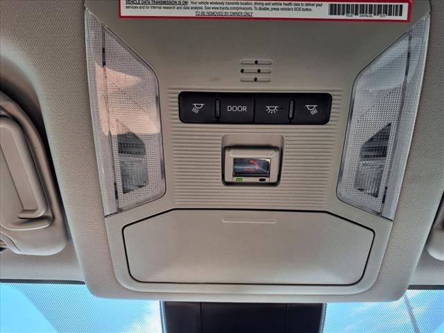 2023 Toyota RAV4 XLE - Photo 26