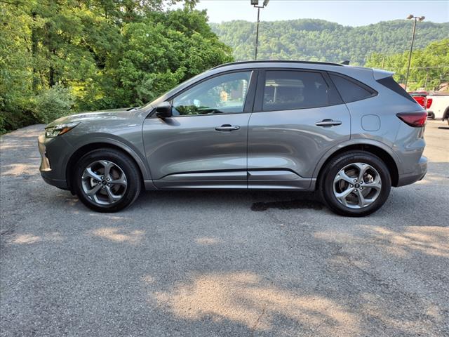 2024 Ford Escape ST-Line AWD - Photo 2