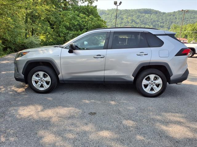 2021 Toyota RAV4 Hybrid LE - Photo 2